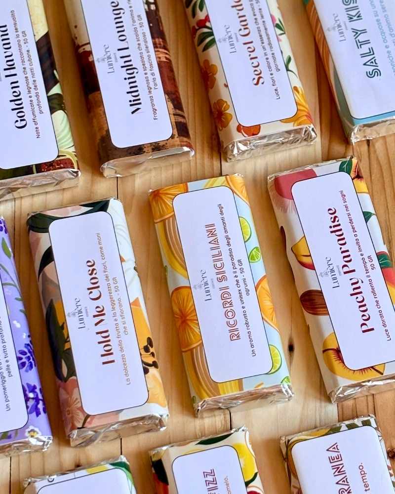 Cera Profumata Artigianale Lumière Essence – Barrette Fatte a Mano in Cera di Cocco Lumière Essence