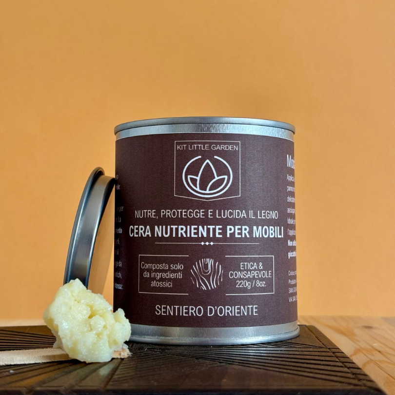 Cera in Pasta Sentiero d’Oriente – Esalta il legno e la pelle con una finitura naturale e una fragranza unica.