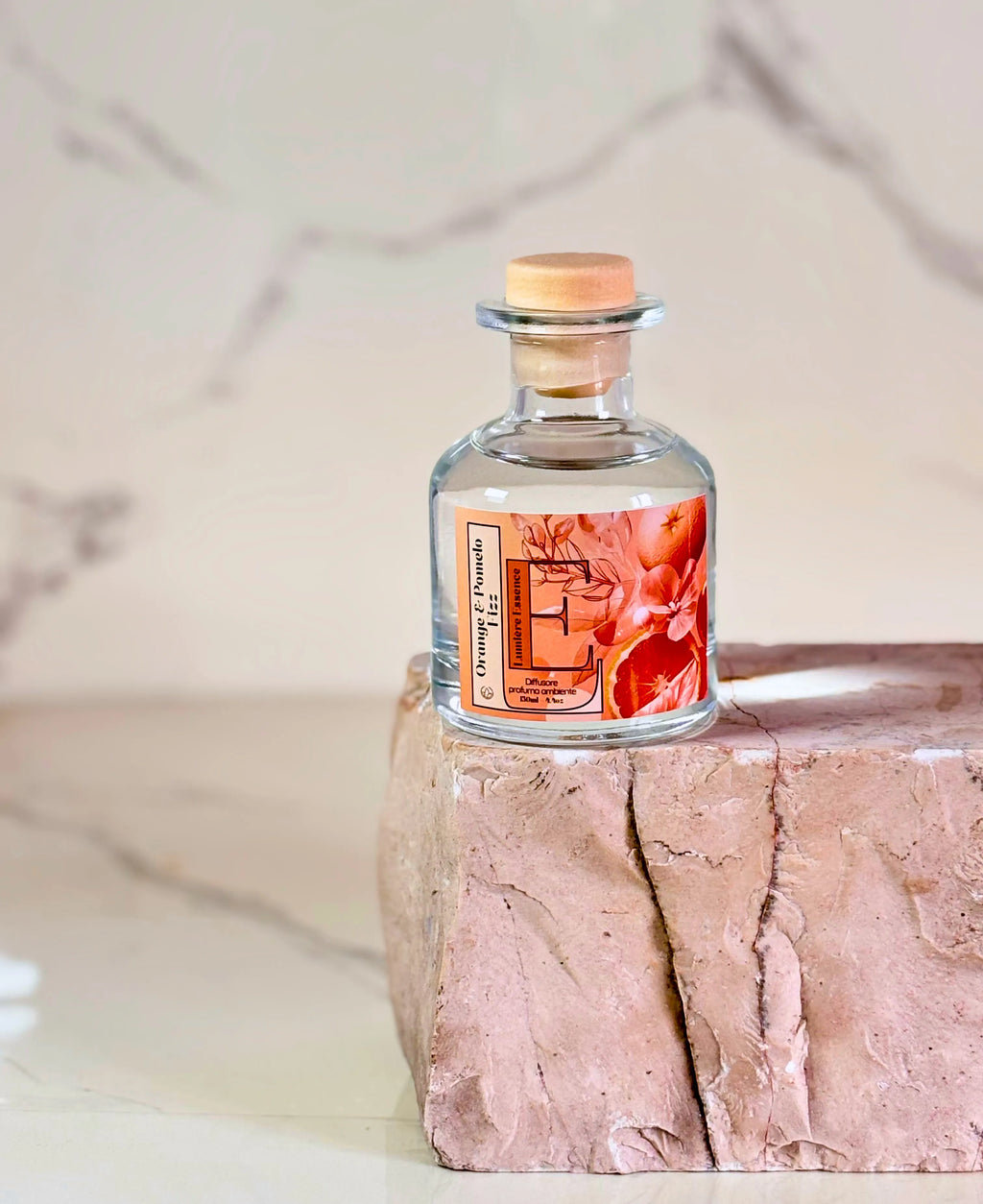Diffusore d'ambiente Orange&Pomelo Fizz, 130 ml, con bastoncini e fragranza agrumata fresca.
