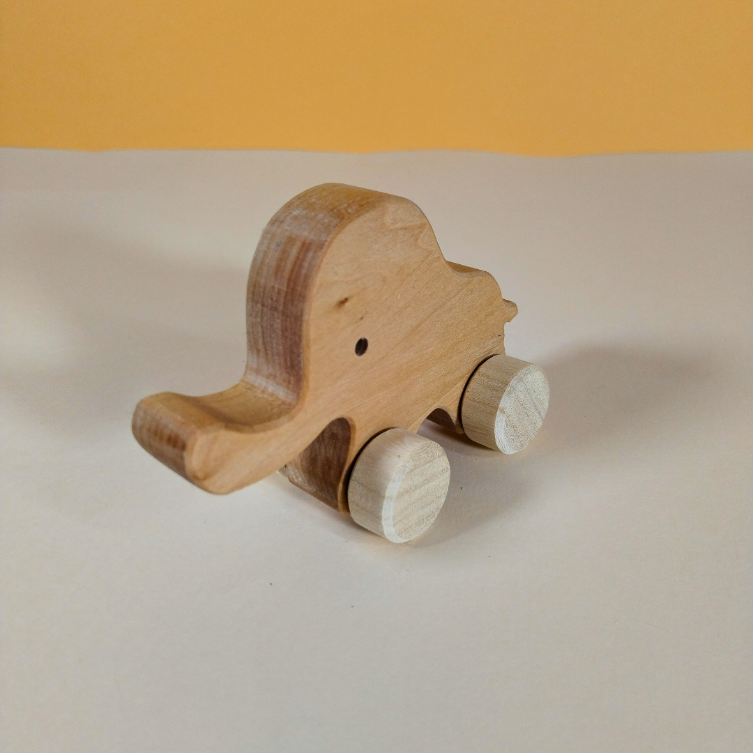 Elefantinoinlegno-giocattoloperbambini-woodtoysfattoamano-regaliperbambini-regalodinatale