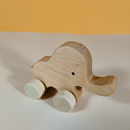 Elefantinoinlegno-giocattoloperbambini-woodtoysfattoamano-regaliperbambini-regalodinatale