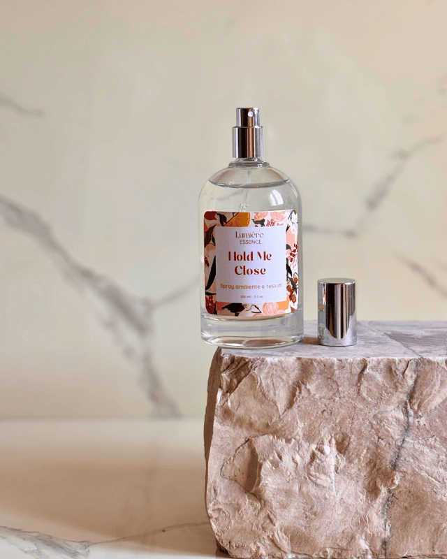 Bottiglietta di vetro spray per ambiente e tessuti