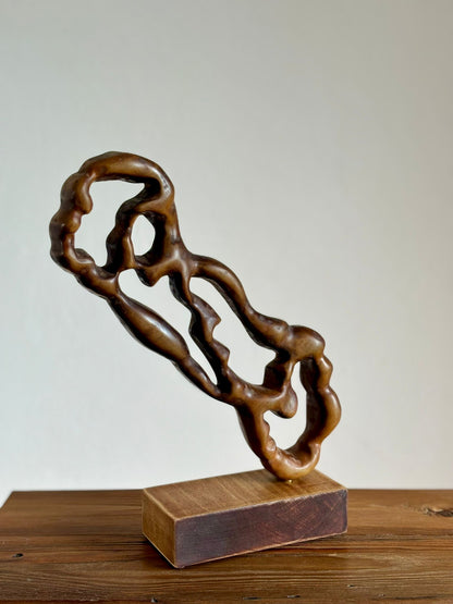 Scultura in legno di Tiglio: Indifferenza