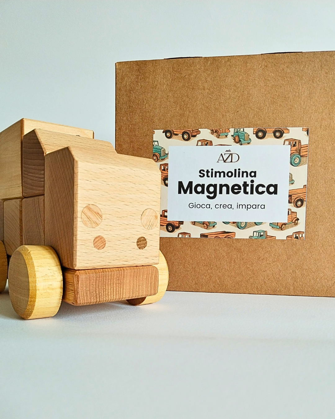 Stimolina: la macchinina in legno che accende la creatività dei bambini (e non solo!)